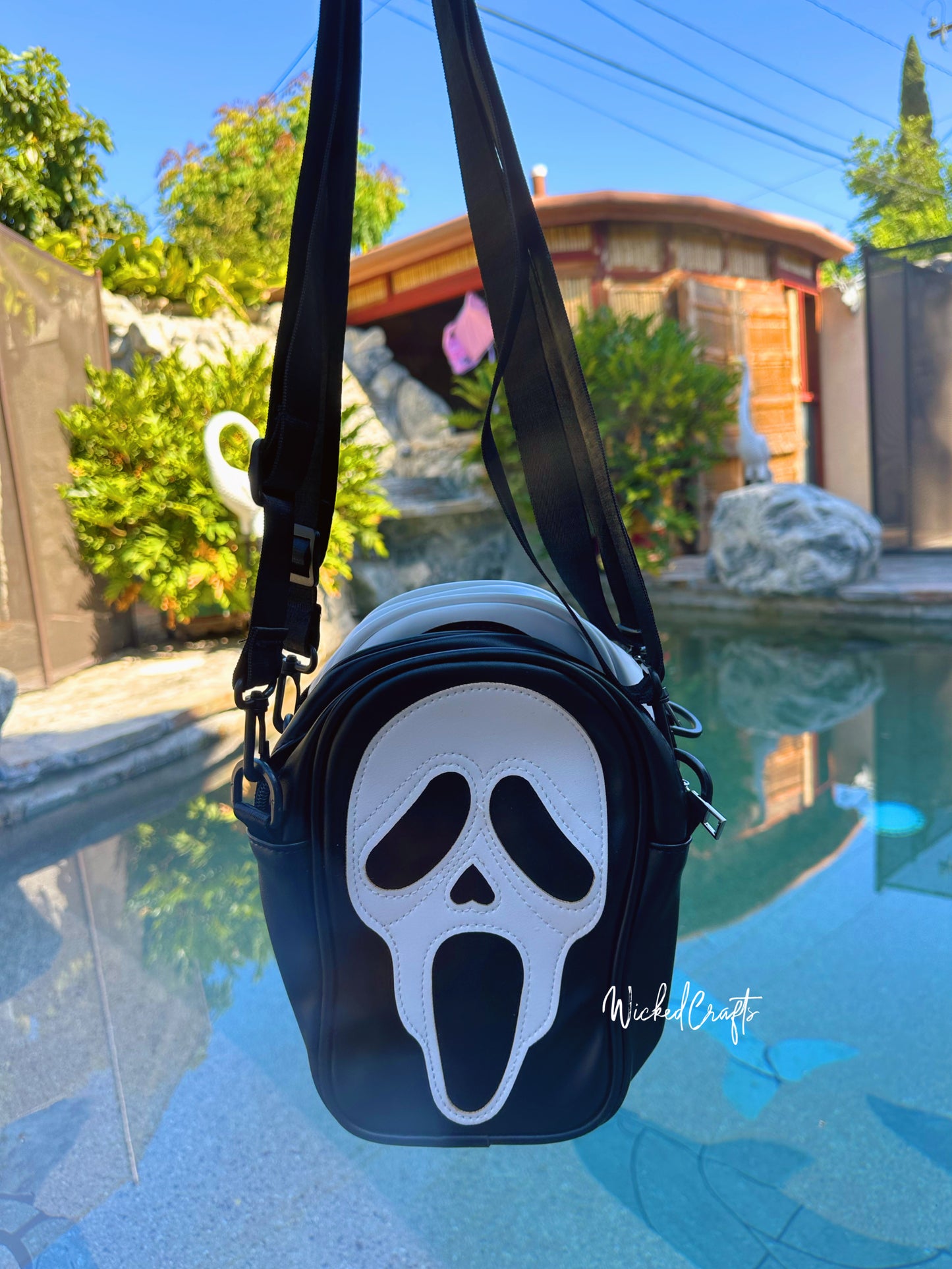 Scream Black Crossbody bag